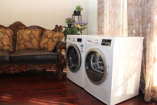 什么是半自動洗衣機?跟全自動有什么區(qū)別? 