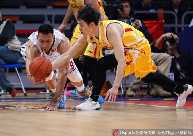 本周五的聯(lián)賽常規(guī)賽倒數(shù)第二輪洗衣房設(shè)備